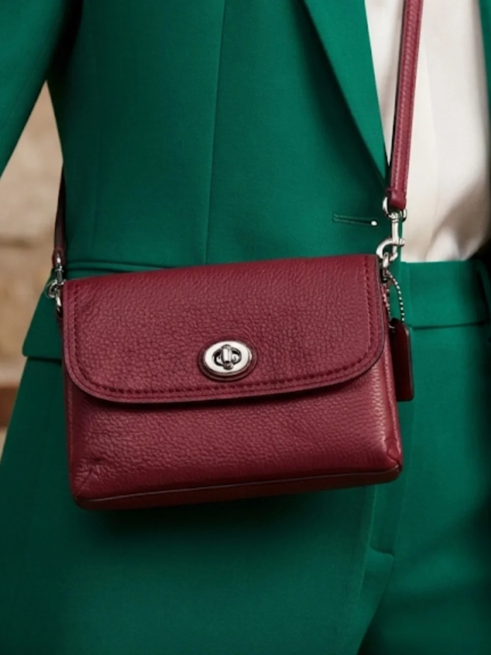 COACH Pebbled Leather Wallet Crossbody Bag with Turn-Lock